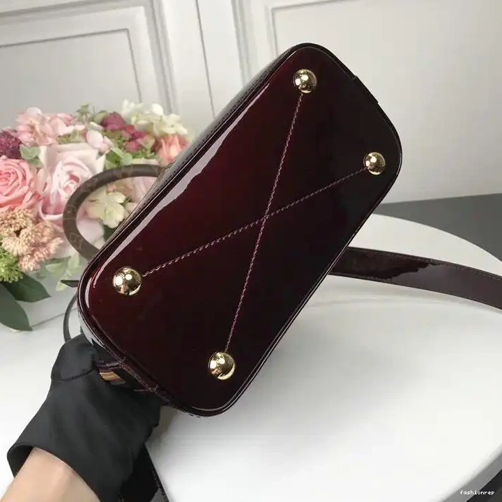 Fashionrepsfam ru Bags 19T1L0241 LV 0714